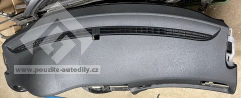 Přístrojová deska 3T1857007D 9B9 + airbag spolujezdce Škoda Superb II 3T