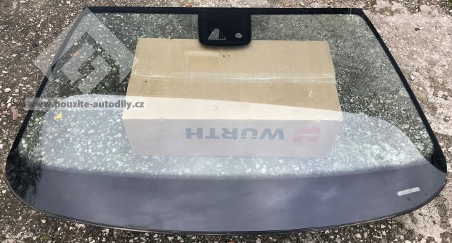 Čelní sklo vyhřívané, sensor deště, kamera Škoda Octavia III