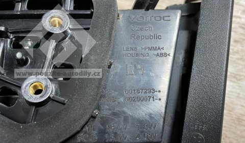 Zadní světlo levé vnitřní 3V9945307B Škoda Superb III combi