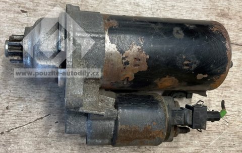 02A911023D / Bosch 0001125042 Startér originál 1.9 TDi Škoda, Volkswagen, Audi, Seat