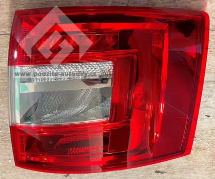 5E9945096B / 5E9945112B Zadní světlo LED pravé + 5E9945258A držák žárovek originál Škoda Octavia III combi facelift 02.2017-