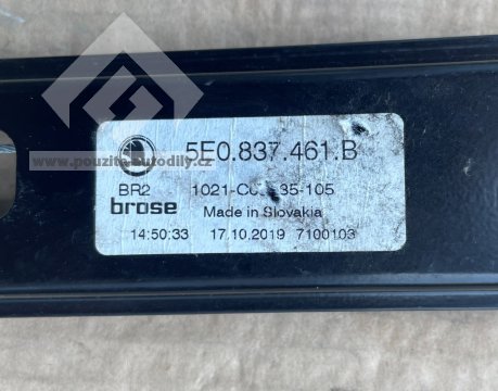 5E0837461B Spouštěč skla přední levý, originál Škoda Octavia III 5E lift