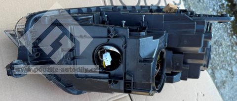 Dvojitý halogenový světlomet levý 5E1941015B LED Škoda Octavia 3 Nový