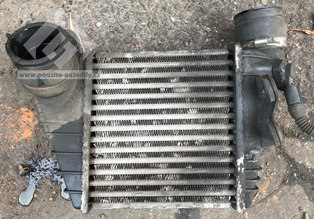 Intercooler 1J0145803A Škoda Octavia 1U