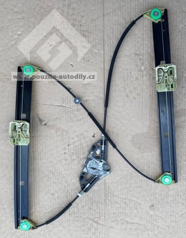 5E0837461B Spouštěč skla přední levý, originál Škoda Octavia III 5E lift